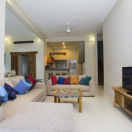 Villa Arushi Семиняк Екстериор снимка