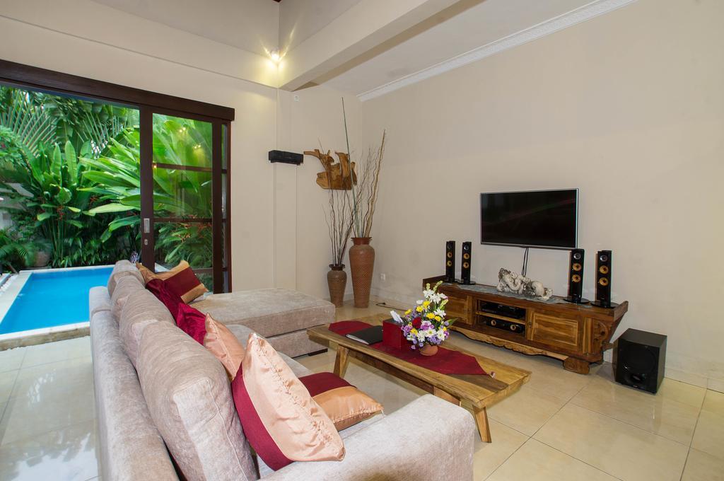 Villa Arushi Семиняк Екстериор снимка