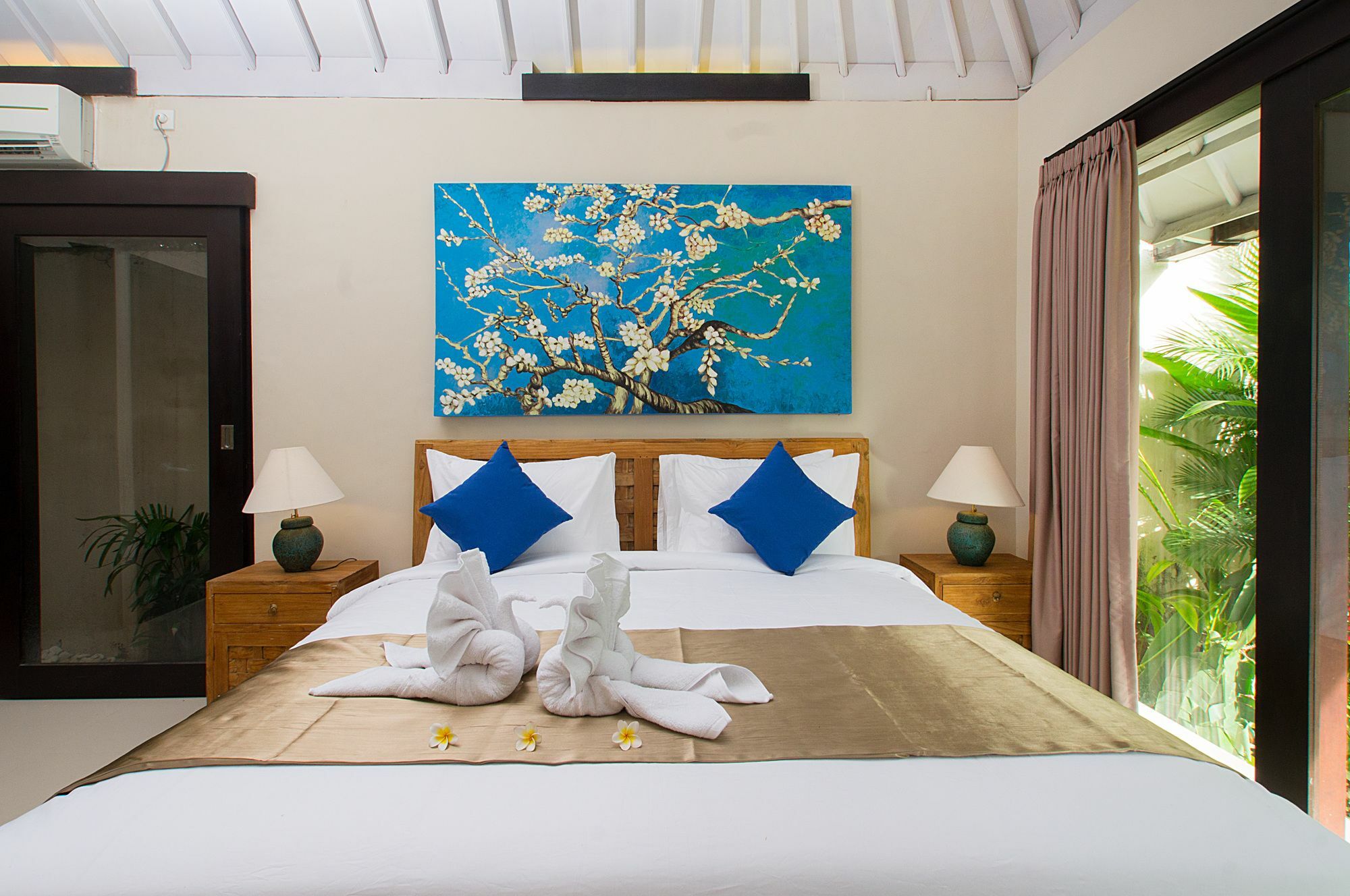 Villa Arushi Семиняк Екстериор снимка