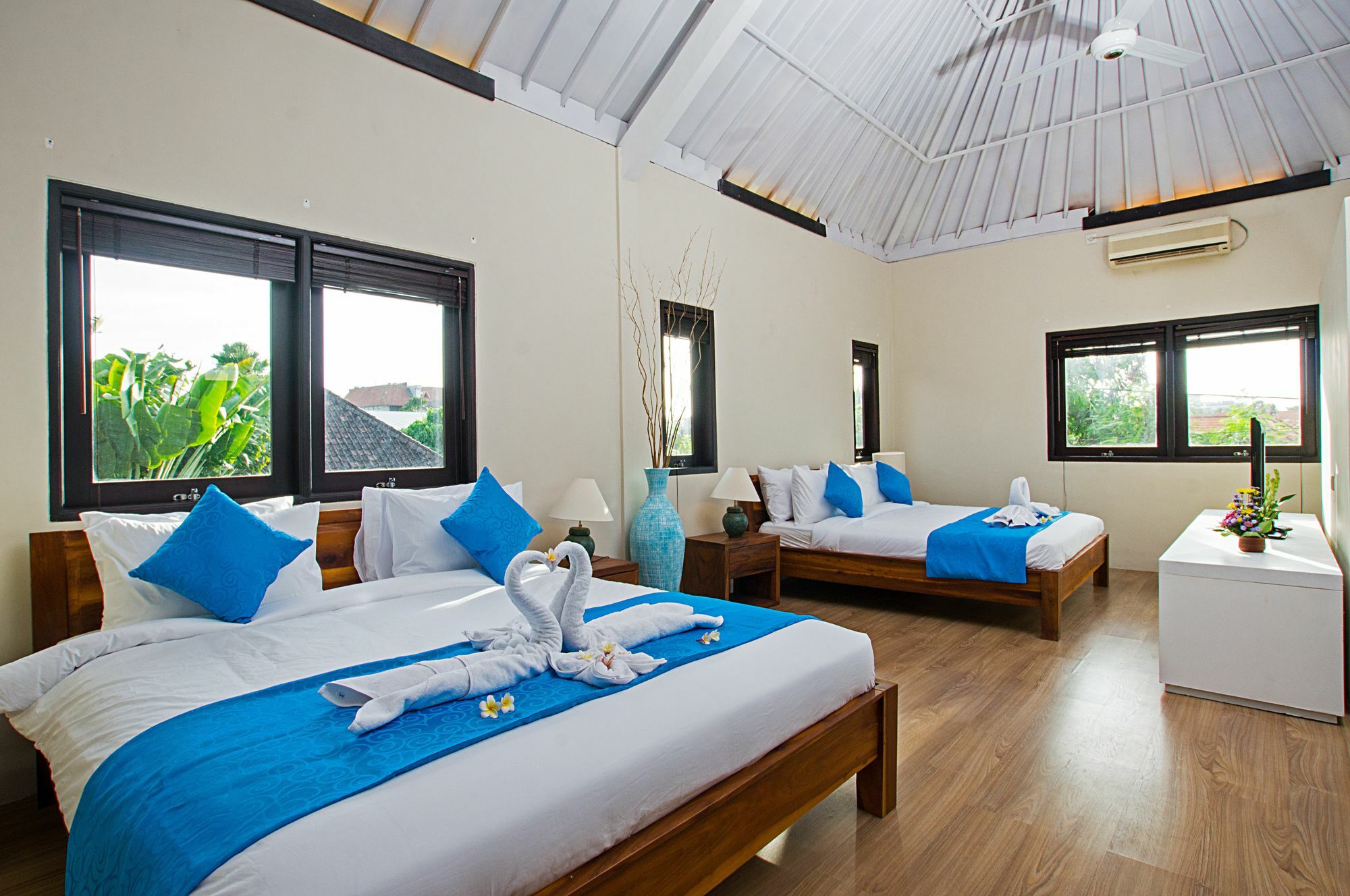 Villa Arushi Семиняк Екстериор снимка