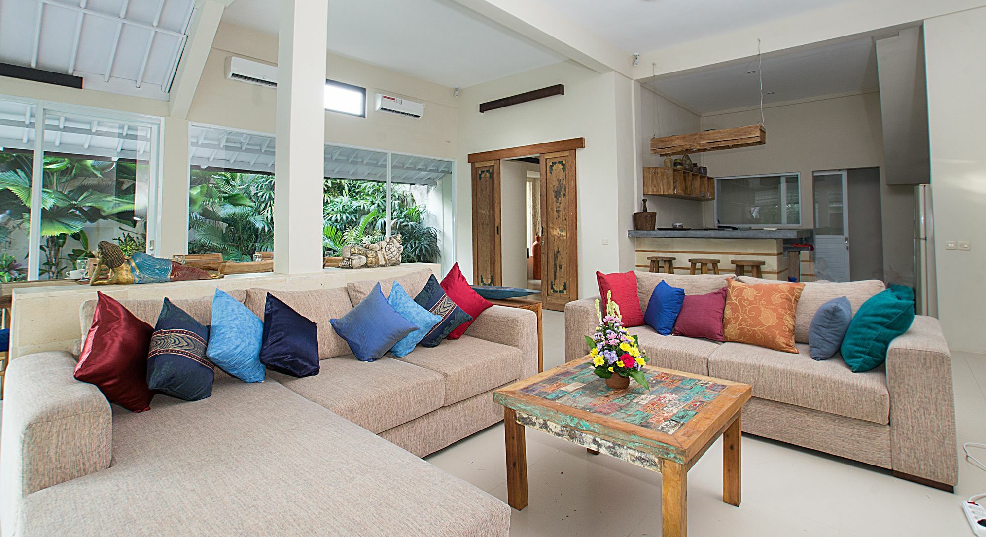 Villa Arushi Семиняк Екстериор снимка